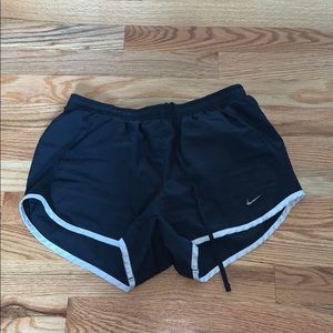black nike running shorts